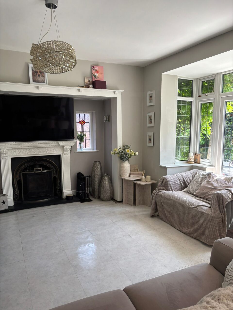 A living room cleaned by Reign Cleaning